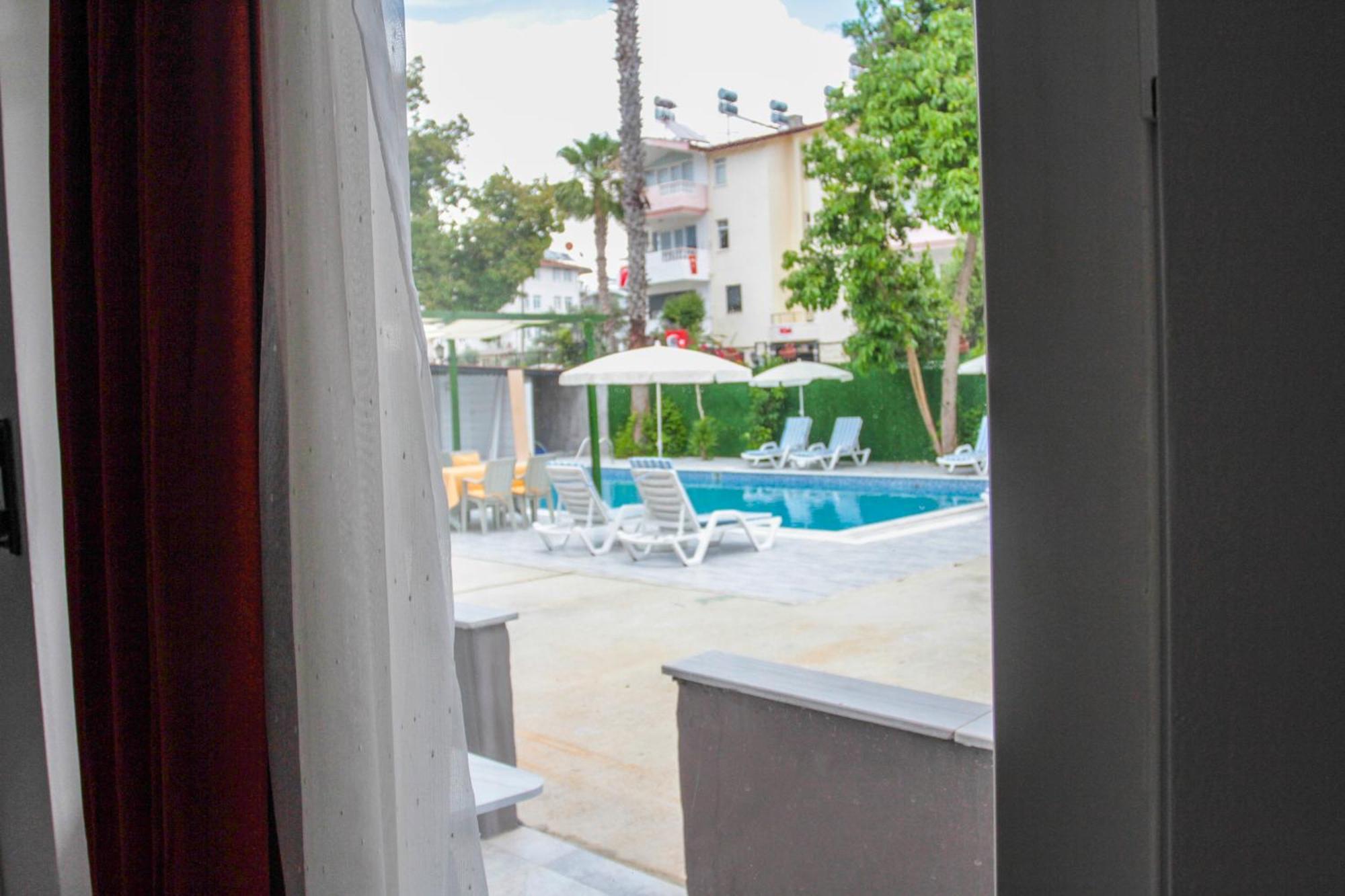 Hillside Aparthotel Side